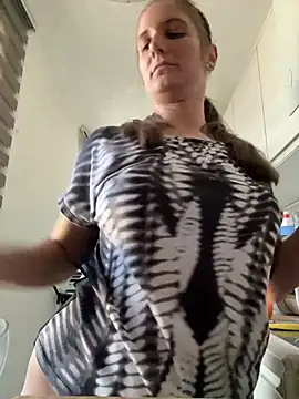 jennifer11772's Live XXX Chat