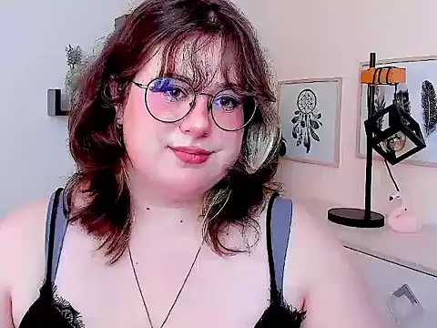 OpheliaLush's Live XXX Chat