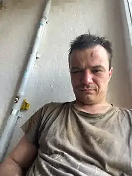 viktor1992-1-1 – Live XXX-chat