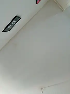 lilietravdebute Webcam-Show
