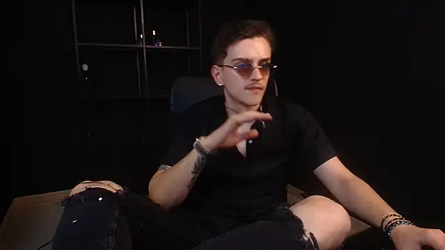 Chat XXX ao vivo de FelixStarkk