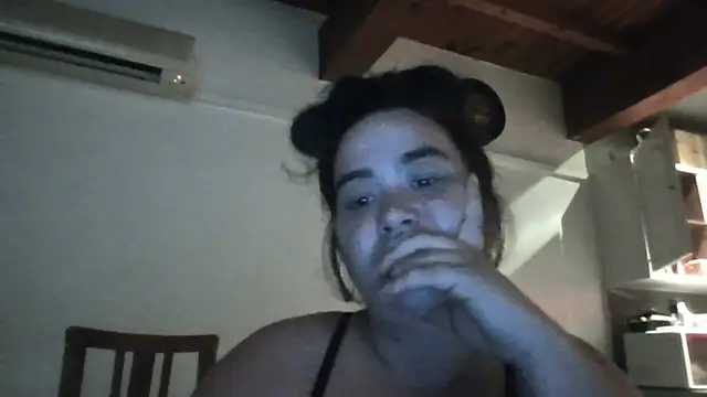 MiiaBella's Live XXX Chat