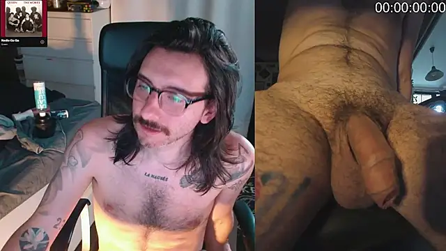 XXX chat uživo modela Chuck-FR