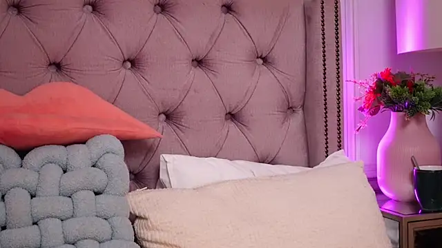 JenniferLovve – Naživo XXX chat