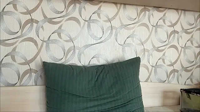 XXX chat uživo modela dawnmistX