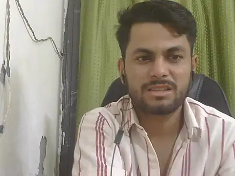 دردشة Stubborndesiboy الجنسية المباشرة