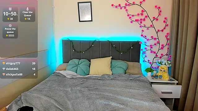 DellaRows 라이브 XXX 채팅