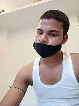 צ'אט XXX בשידור חי של Rashi__75