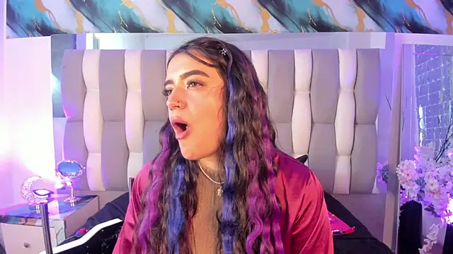 IsaDiiaz Adlı Modelin Canlı XXX Sohbeti