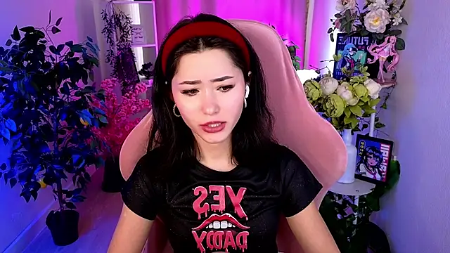 RedMidnight Chat XXX live