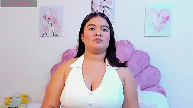 MaluJensen Adlı Modelin Canlı XXX Sohbeti