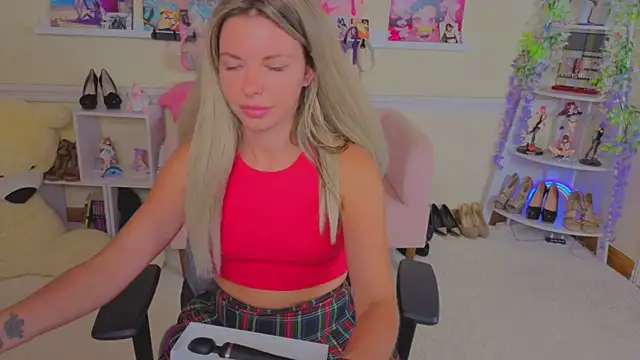 Živý XXX chat Real_Tini