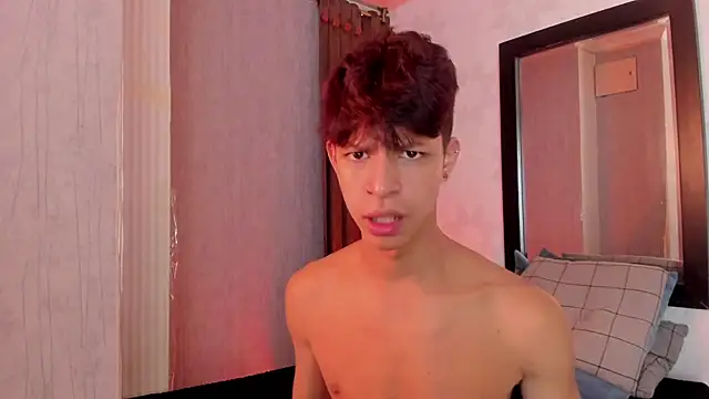 Ethan_qop Chat XXX in diretta