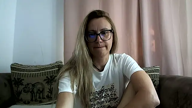 Nataly_Rosy's Live XXX Chat