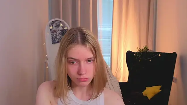 MilanaRayy's Live XXX Chat