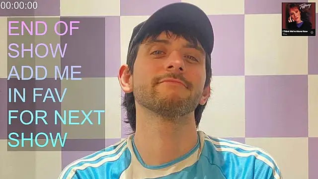 Chuck-FR Live XXX Chat