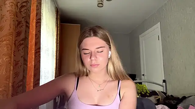 HoneysPiee – Live XXX-chat