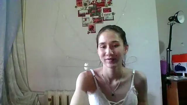 NickiKisinger 라이브 XXX 채팅