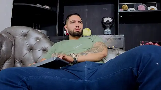 matteosantos Chat XXX in diretta