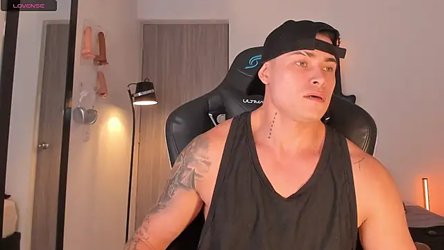 Chat +18 de connorsmiith ao vivo