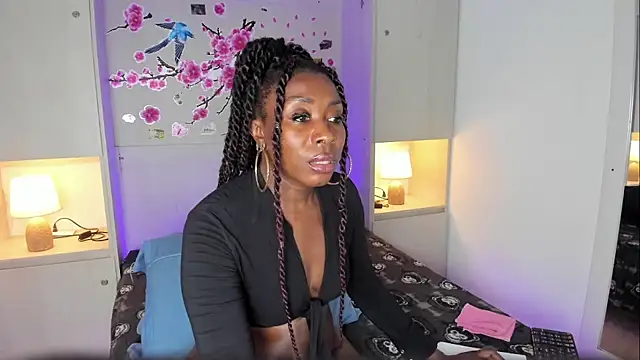 TaylorBloom's Live XXX Chat