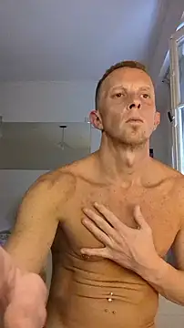 Bloodypleasures 网络视讯表演