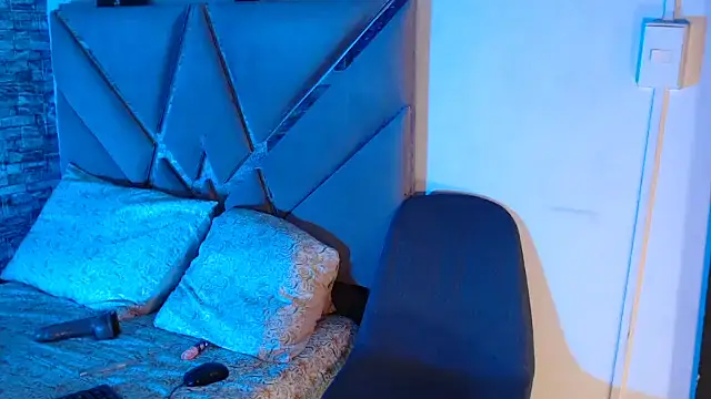 Živý XXX chat Keily_Tsx1