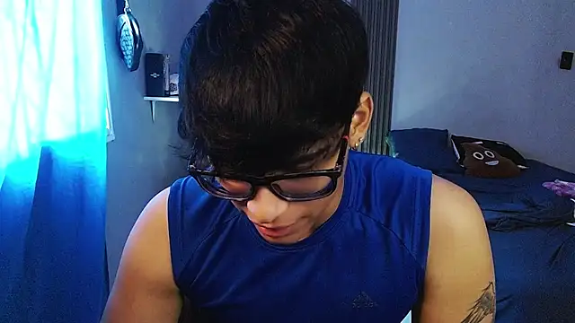 Mr_yisuzz Live XXX-chat