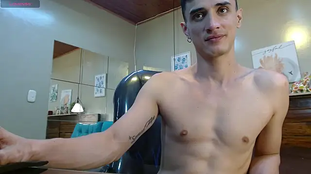 FelipeFriendly XXX чат на живо