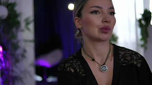 Czat XXX na żywo – ArtTeasee
