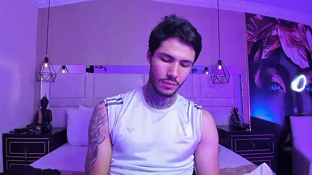 JacksonGreenn Chat XXX live