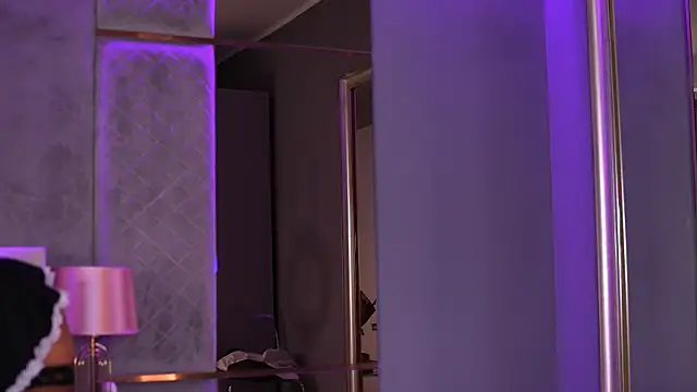 SelenaFrost: απευθείας συνομιλία ΧΧΧ