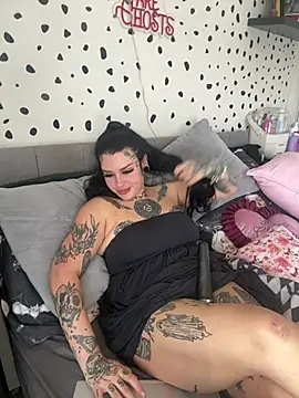 XXX chat uživo modela tempzzz12