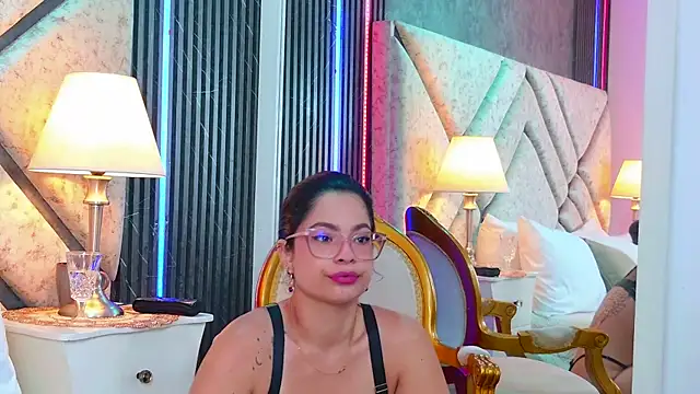 KasiaHalln Live XXX chat