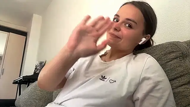 Chat XXX en directo de LorileeKaliszewski