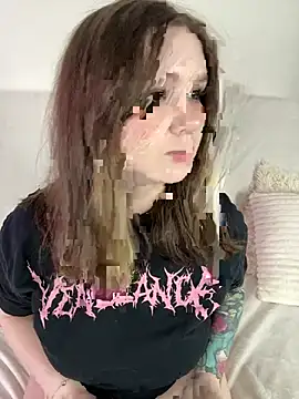 XXX chat uživo modela PumaShyXD