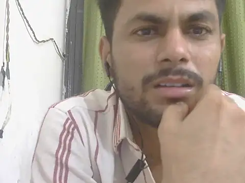Chat XXX en directo de Stubborndesiboy