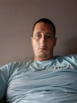 Chat XXX en directo de majestic4u