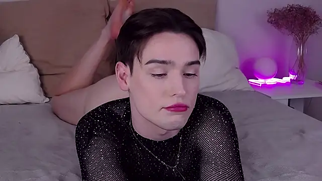دردشة RobbyCharming الجنسية المباشرة