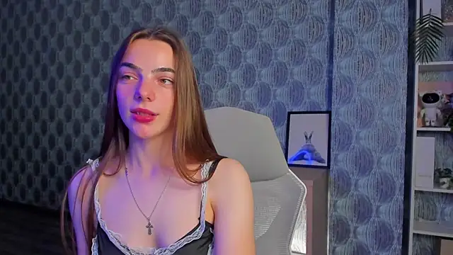 Chatroom XXX en direct de Vivienne_thea