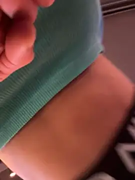 F3ckd0lllucy's Live XXX Chat