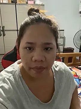 Czat XXX na żywo – -CLARAMommy-