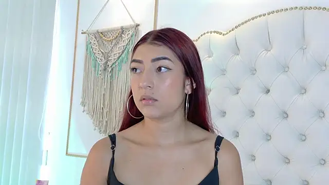 دردشة Sara_funy الجنسية المباشرة
