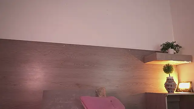 Jennmiiller_'s Live XXX Chat