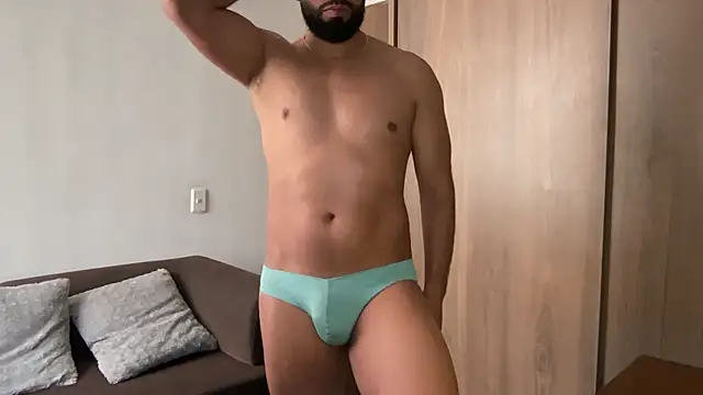 XXX chat uživo modela Rob_fab