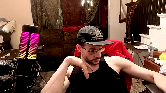 MasterDaddyCool XXX чат на живо