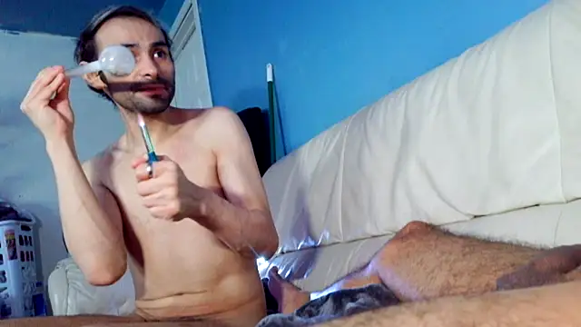 Chat XXX en directo de highinhtxx