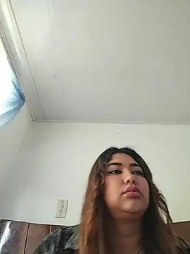 XamantaCurvy's Live XXX Chat