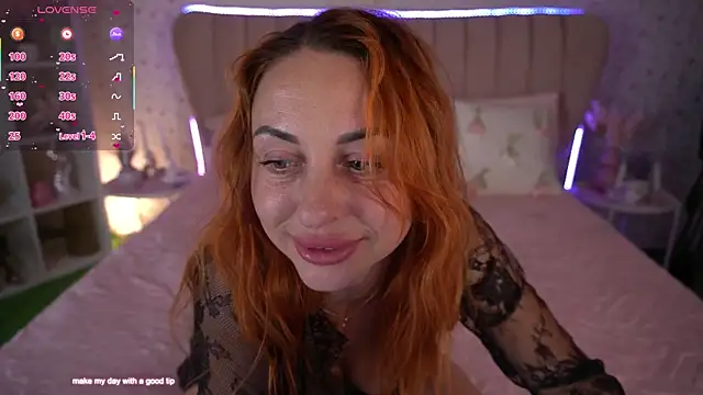 XXX chat uživo modela KristiiMax