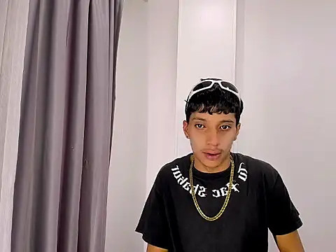 Chat +18 de jl_brayan12 ao vivo